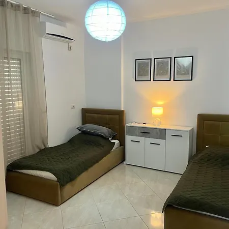 Serenity Apartments Sarandë Esterno foto